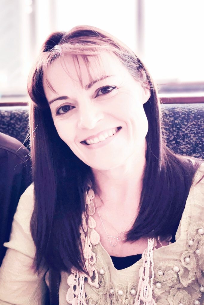 Mari Pieterse is a mediator in family law and an educational psychologist in private practice.